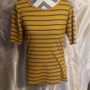 Lularoe Gigi - size Large